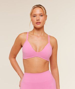 Спортивний бра Gymshark &laquo;Soft Sculpt V-neck&raquo; &mdash; колір: Рожевий &mdash; Medium B5B9N-KDFX-M фото