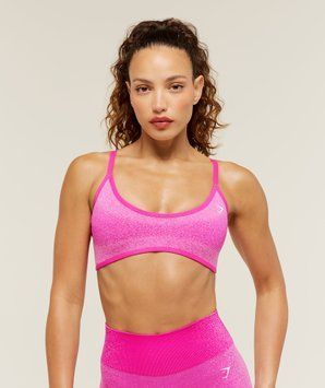Спортивний бра Gymshark &laquo;Blush Seamless Light Support - Super-Set Pink/Focus Pink&raquo; &mdash; колір: Рожевий &mdash; Medium B6B7E-KDG0-M фото